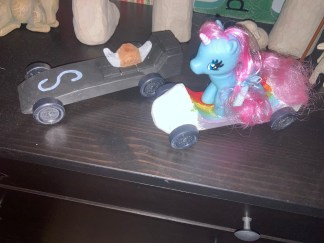 Go S car! And rainbow unicorn